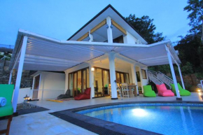 Private Villa Lovina Hillside Rinisha Rumah Senja